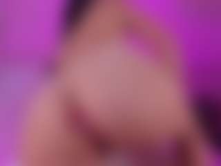 Isabella-Flowers's Live Sex Cam Show