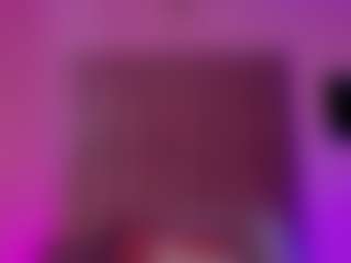 Live cam show with Isabella-Flowers - Ass Clapping on liverealitysex.com