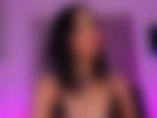 Live cam show with Isabella-Flowers - Ass Clapping on Free Soda