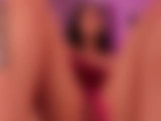 Live cam show with Isabella-Flowers - Ass Clapping on Mixed Magazine Live