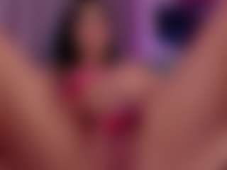 Live cam show with Isabella-Flowers - Erotic Dance on Camsoda