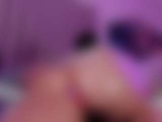 Isabella-Flowers's Live Sex Cam Show