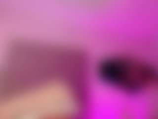 Live cam show with Isabella-Flowers - Bikini on CamSextacy