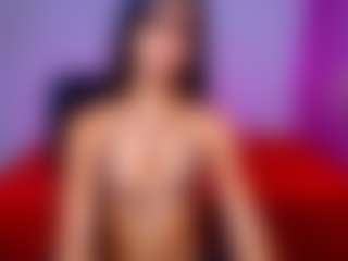 Live cam show with Naughty Queen - Athletic on livesexfox.com