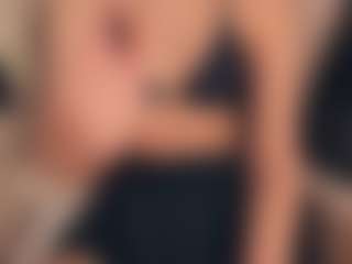 Live cam show with LennaLalone - Blue Eyes on Mixed Magazine Live
