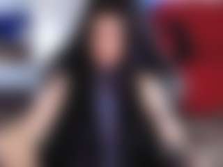 Live cam show with TiffanyLab - Muscular on xblisslive.com