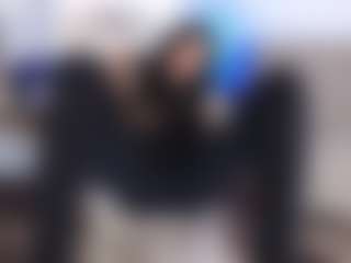Live cam show with TiffanyLab - Green Eyes on Milfs Live
