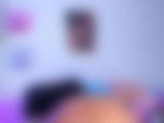 Live cam show with hailey-hadid - Gym on milfzrlive.com