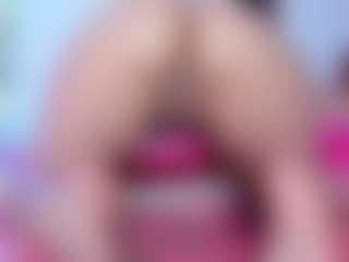 hailey-hadid's Live Sex Cam Show