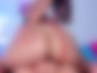 hailey-hadid's Live Sex Cam Show