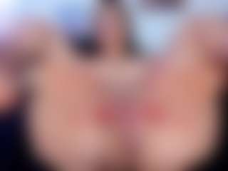 hailey-hadid's Live Sex Cam Show