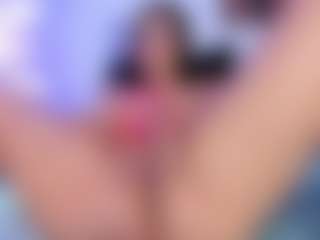 Live cam show with hailey-hadid - Athletic on Dolls Live
