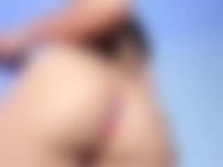 Live cam show with hailey-hadid - Brown Hair on livesuperchat.net