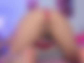 Live cam show with hailey-hadid - Body Massage on wildcum.com