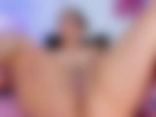 hailey-hadid's Live Sex Cam Show