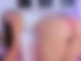 Live cam show with hailey-hadid - Oil on Camsoda