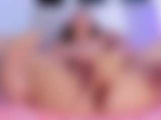 hailey-hadid's Live Sex Cam Show