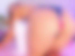 hailey-hadid's Live Sex Cam Show