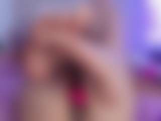 hailey-hadid's Live Sex Cam Show