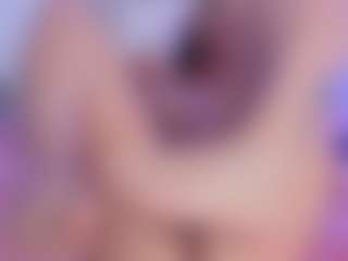 hailey-hadid's Live Sex Cam Show