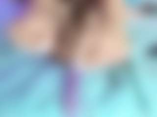 hailey-hadid's Live Sex Cam Show