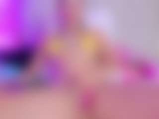 hailey-hadid's Live Sex Cam Show