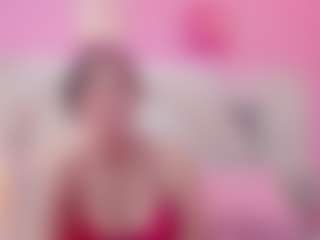 Live cam show with Isa06 - Blue Eyes on Gym Cam Girls