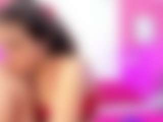Live cam show with Isa06 - Blue Eyes on TeamSkeetLive