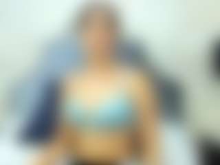 Live cam show with Isa06 - Normal on Camsoda