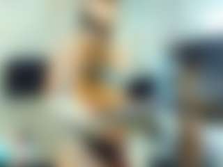Live cam show with Isa06 - Flashing on x69.live