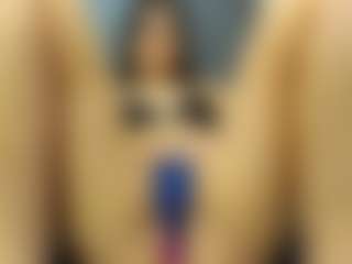 Live cam show with Isa06 - Blue Eyes on Camsoda