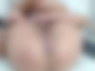 Live cam show with Isa06 - Normal on Gym Cam Girls