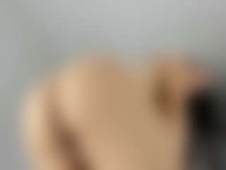 Live cam show with Isalovex - Lean on Camsoda
