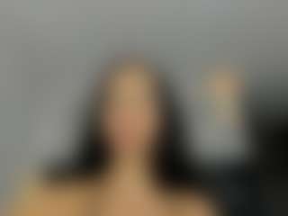 Bella's Live Sex Cam Show