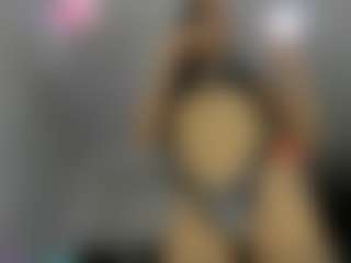 Bella's Live Sex Cam Show
