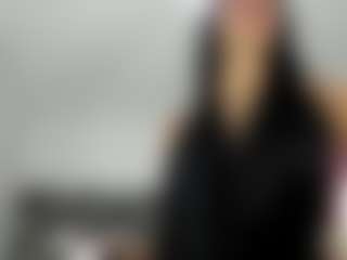 Bella's Live Sex Cam Show
