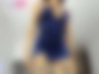 Bella's Live Sex Cam Show