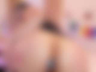 Live cam show with Kendall-Jay - Handjob on Gym Cam Girls