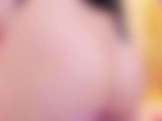 Live cam show with Kendall-Jay - Public Mature on xxxlivecams.org