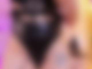 Live cam show with Kendall-Jay - Public MILF on xxxlivecams.org