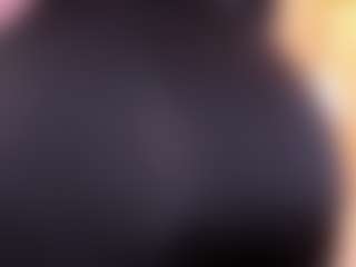 Live cam show with Kendall-Jay - Fingering MILF on WildCum