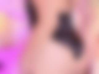 Live cam show with Kendall-Jay - Strip Mature on Camming Site