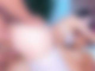 Live cam show with kylie-model - Toys on parknlotfishbdy