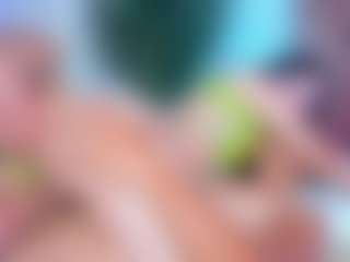 kylie-model's Live Sex Cam Show