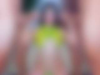 kylie-model's Live Sex Cam Show