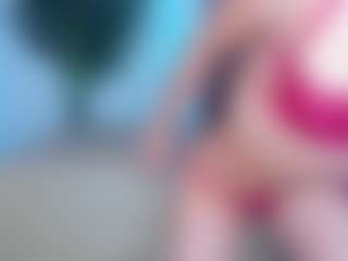 kylie-model's Live Sex Cam Show