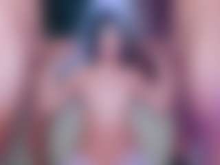 kylie-model's Live Sex Cam Show