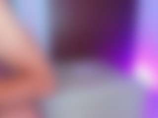 kylie-model's Live Sex Cam Show