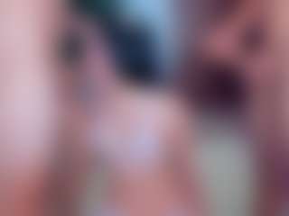 kylie-model's Live Sex Cam Show