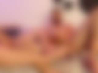 Live cam show with ladycamila - Middle Aged on Fling VIP Chat